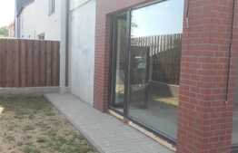 Duplex cu 4 camere, 120 mp utili, teren de 250 mp! Zona linistita!