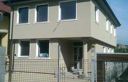 Casa individuala de vanzare, 125 mp, teren 300 mp, zona Sub Cetate ! 