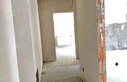 OPORTUNITATE! Apartament cu 2 camere, 65 mp! Semifinisat! Zona strazii Eroilor!