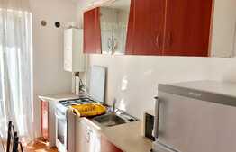 Garsoniera decomandata, 42 mp, parcare, zona strazii Florilor!