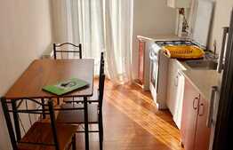 Garsoniera decomandata, 42 mp, parcare, zona strazii Florilor!