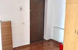 Garsoniera decomandata, 42 mp, parcare, zona strazii Florilor!