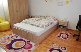 Apartament, 3 camere, 87 mp, zona strazii Fagului