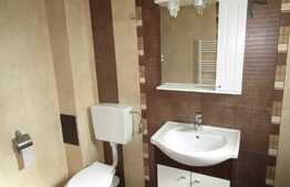 Apartament, 3 camere, 87 mp, zona strazii Fagului