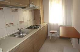 Apartament 2 camere, decomandat, zona Eroilor