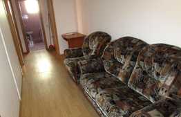 Apartament 2 camere, decomandat, zona Eroilor