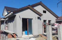 Casa individuala, semifinisata, 123 mp utili, teren 350 mp, zona Faget