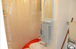 2 camere la etaj intermediar!