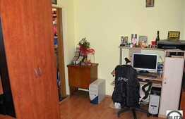 2 camere la etaj intermediar!