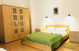 2 camere, 60 mo, mobilat modern, prima inchiriere, gradina comuna, zona Piata Unirii