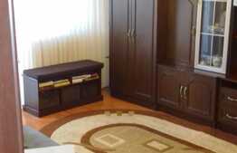 Apartament 4 camere, 77.80 mp, etaj intermediar, zona strazii Intre Lacuri