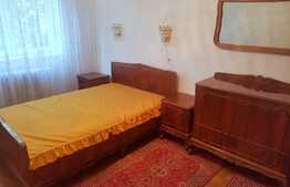 Apartament 3 camere, 65 mp, decomandat, zona Piata Hermes