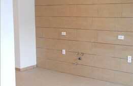 Suprafata generoasa la apartament de 4 camere, finisaje de cea mai buna calitate