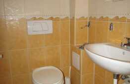 3 camere, 90 mp, terasa 17 mp, totul nou, garaj, zona Grand Hotel Italia