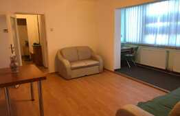 Apartament 3 camere, 70 mp, zona strazii Bucium