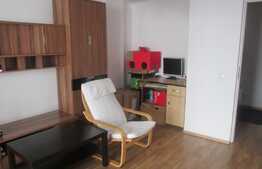 De vanzare 2 camere, decomandate, 56 mp, zona strazii Stejarului!