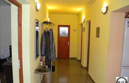 107 mp in zona Plopilor