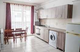 Apartament 3 camere, 50 mp, garaj, zona Petrom