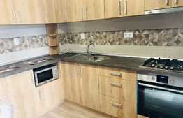 Apartament 2 camere, 65 mp, decomandat, garaj, lux, totul nou, zona Grand Park