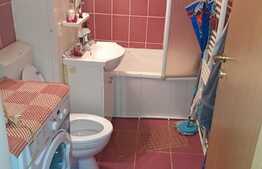 Apartament 4 camere, etaj intermediar, 3 parcari, zona Nora