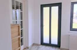 Casa de vanzare, 115 mp utili, 504 mp teren, 34 mp front, priveliste!