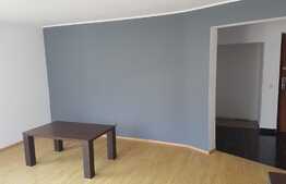 Apartament de vanzare, 2 camere, 52 mp, decomandat, Zona Terra! 