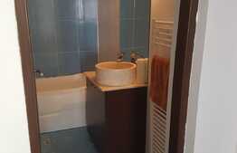 Apartament de vanzare, 2 camere, 52 mp, decomandat, Zona Terra! 