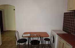 Garsoniera de inchiriat, decomandata, 40 mp, loc de parcare, zona strazii Eroilor!