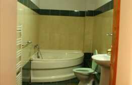 Apartament cu 2 camere, 68 mp, LA CHEIE!Pret Excelent!