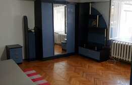 Apartament 2 camere, 60 mp, decomandat, zona piata Cipariu  