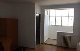 De vanzare garsoniera 32 mp, etaj intermediar, zona Universitatea Bogdan Voda