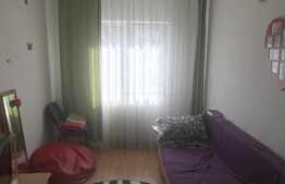 Apartament 3 camere, 60 mp, decomandat, zona Cinema Dacia