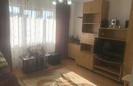 Apartament 3 camere, 60 mp, decomandat, zona Cinema Dacia