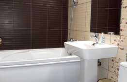 Apartament 2 camere, 60 mp, decomandat, zona strazii Luceafarului