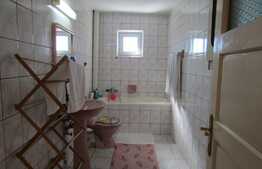 De vanzare casa individuala 280 mp, teren 500 mp, zona de case!