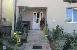 De vanzare casa individuala 280 mp, teren 500 mp, zona de case!