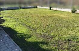 Casa de vanzare, 127 mp, 472 mp teren, 33 ml front, utilitati la front