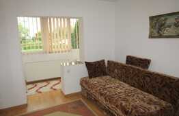 Apartament 2 camere, 54 mp, decomandat, garaj, zona strazii Tasnad