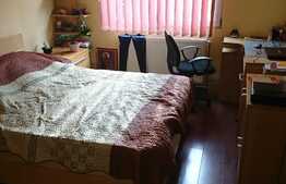 Apartament 2 camere, etaj intermediar, parcare, zona Casa Piratilor