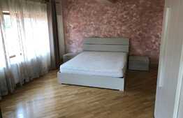 Apartament cu 4 camere, etaj intermediar, imobil tip vila, zona strazii Donath 