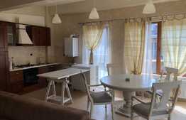 Apartament cu 4 camere, etaj intermediar, imobil tip vila, zona strazii Donath 