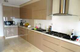 Penthouse 172 mp, terasa 105 mp, 2 parcari, zona strazii Fabricii