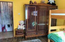 Apartament 2 camere, 50 mp, decomandat, zona strazii Gheorghe Dima