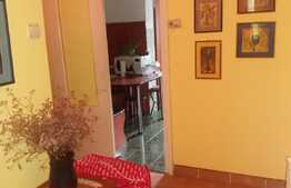 Apartament 4 camere, 81 mp, decomandat, zona Hotel Premier