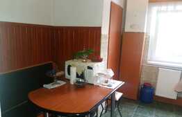 Apartament 4 camere, 81 mp, decomandat, zona Hotel Premier