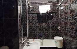 Apartament 3 camere, 70 mp, 2 balcoane, zona strazii Mehedinti