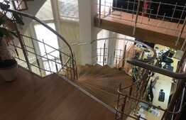 Cladire de birouri individuala !