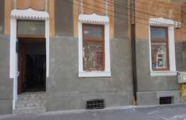 Spatiu de vanzare, 98 mp, zona Garii!