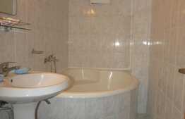 Apartament 3 camere, 75 mp, prima inchiriere, parcare, zona strazii Calea Manastur