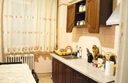 Apartament 2 camere, 50 mp, zona Mercur